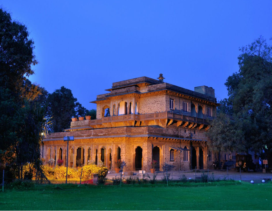 Welcome to Sukhdham Kothi Modern Hotel Rooms and Services